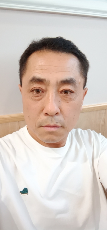 大漠孤烟的第一张照片--咸阳蓝颜知己交友网